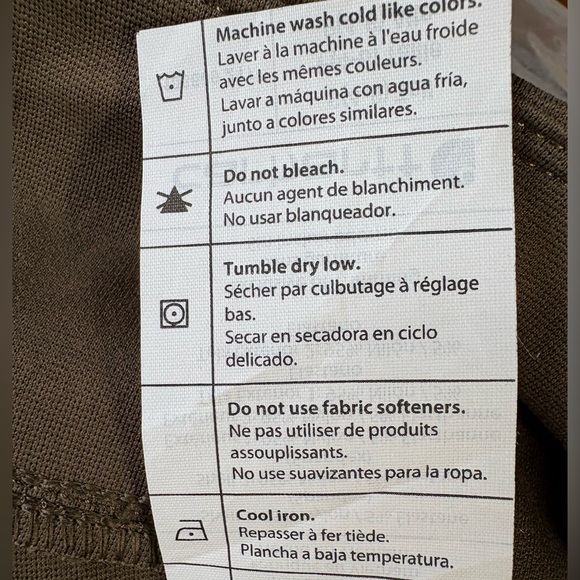 Carhartt Women's Force Fitted Lightweight Utility Leggings. Size 4-6 tall. NWT! - Picture 8 of 13